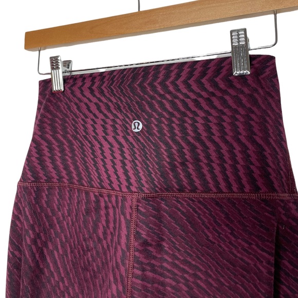 lululemon | Wunder Under Pant (Hi-Rise) Shifted Horizon Red Grape Black 4 - Picture 5 of 6